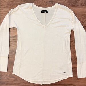 Abercrombie & Fitch Shirt Womens M White Soft & Cozy Long Sleeve V Neck Ribbed